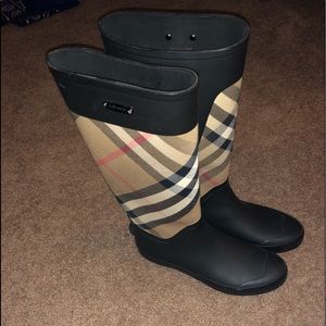 Burberry Rainboots